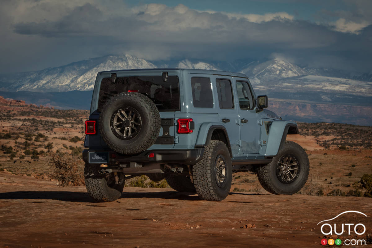 Jeep Wrangler 2025, trois quarts arrière