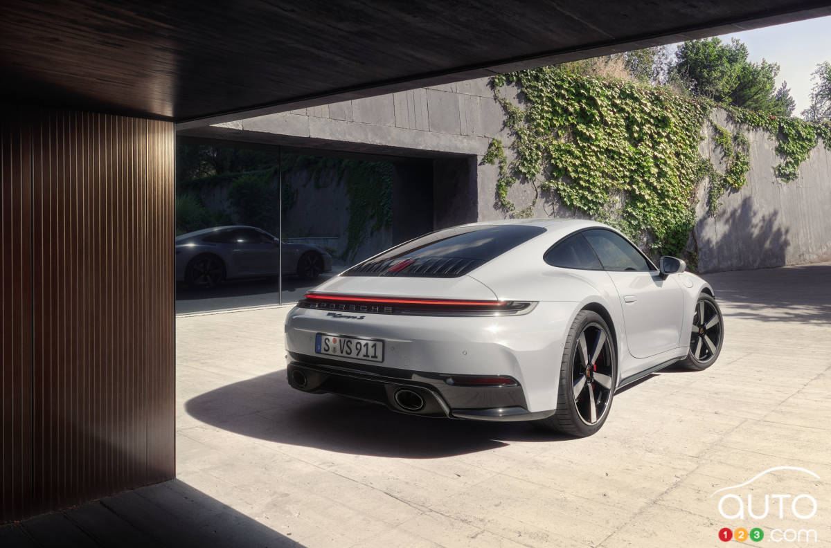 Porsche 911 Carrera S 2025, arrière