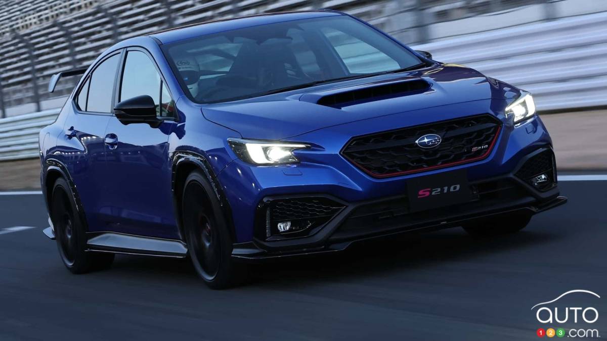 Subaru WRX STI S210, sur la piste