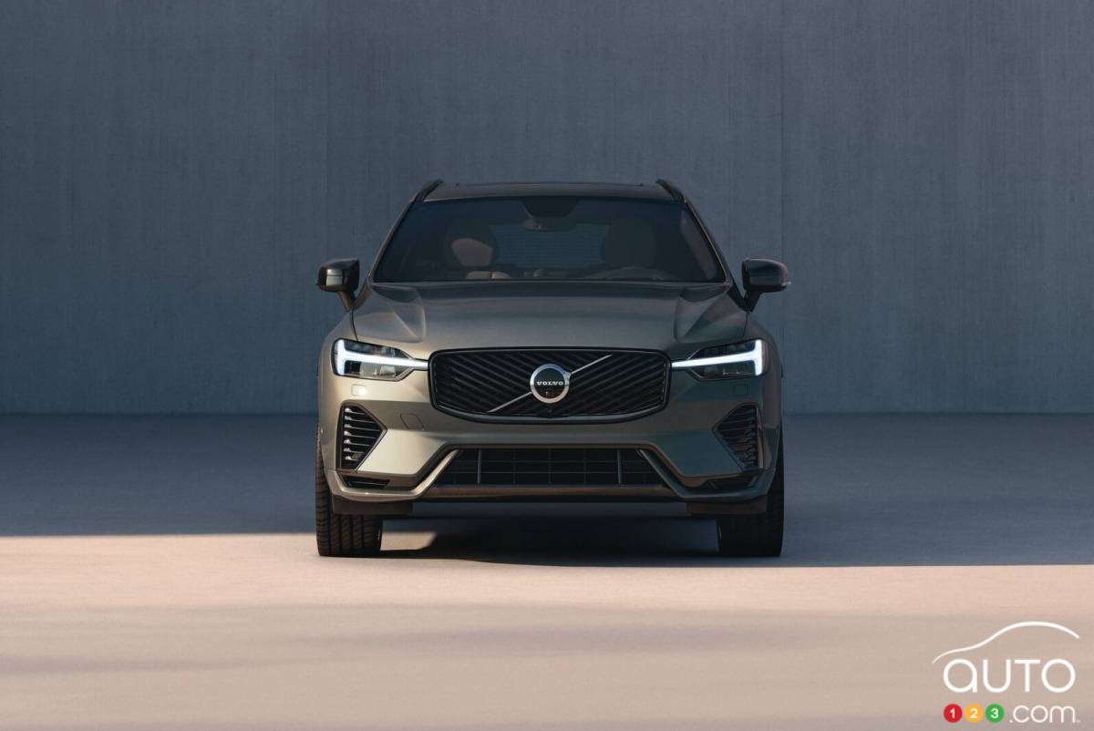 Volvo XC60 2026, avant