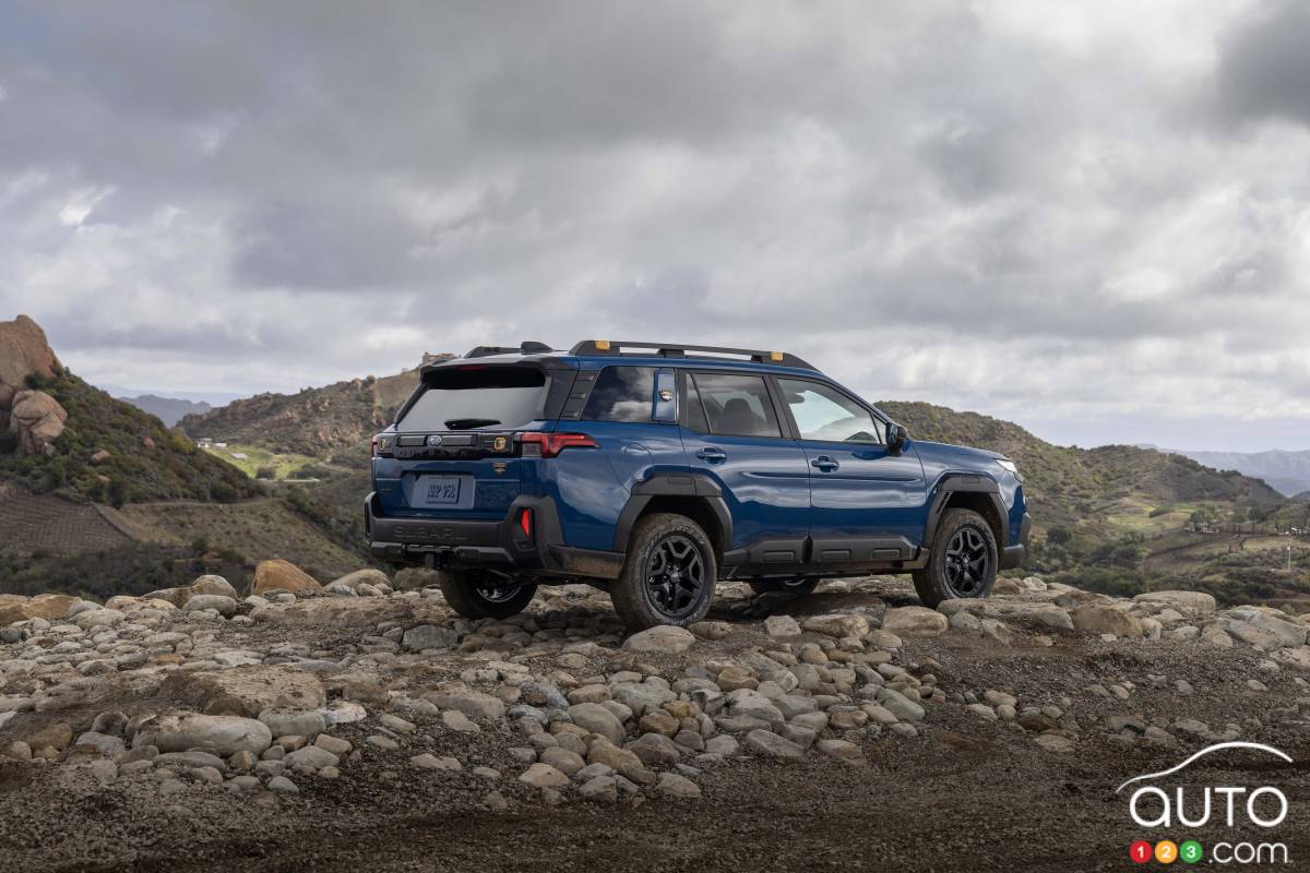 Le Subaru Outback Wilderness 2026, trois quarts arrière