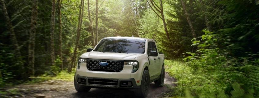 2025 ford maverick xlt fx4 in desert sand 4096x2734 5